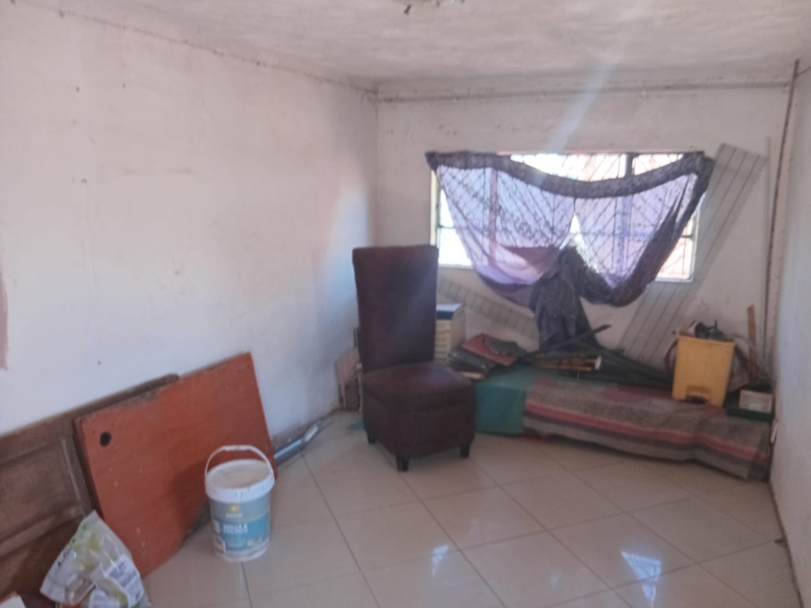 6 Bedroom Property for Sale in Soshanguve M Gauteng