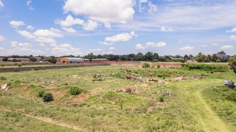Commercial Property for Sale in Bredell Gauteng