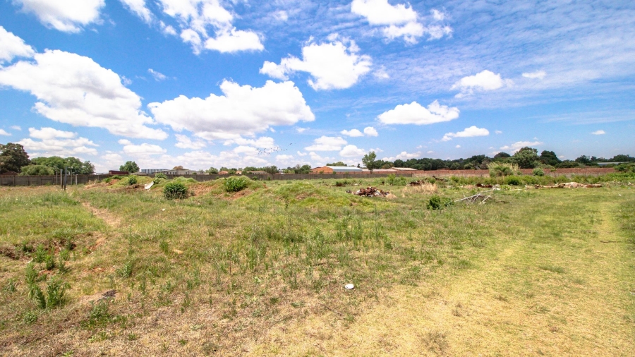 Commercial Property for Sale in Bredell Gauteng