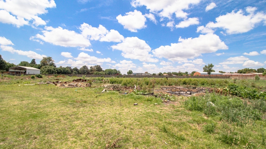 Commercial Property for Sale in Bredell Gauteng