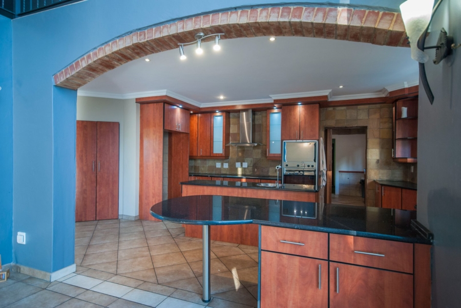 5 Bedroom Property for Sale in Midstream Estate Gauteng