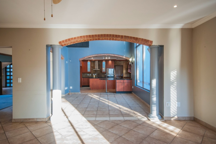 5 Bedroom Property for Sale in Midstream Estate Gauteng