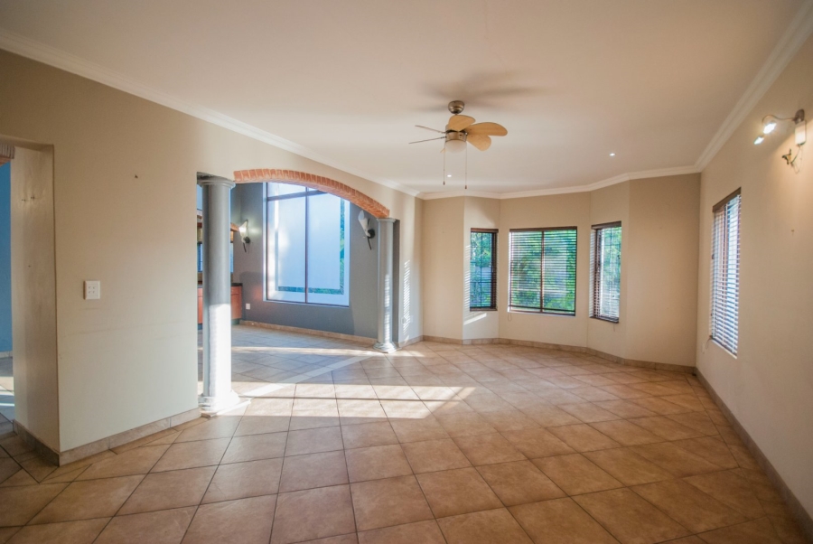 5 Bedroom Property for Sale in Midstream Estate Gauteng