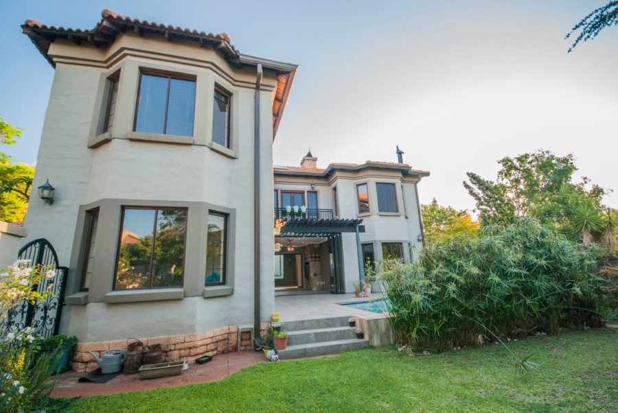 5 Bedroom Property for Sale in Midstream Estate Gauteng