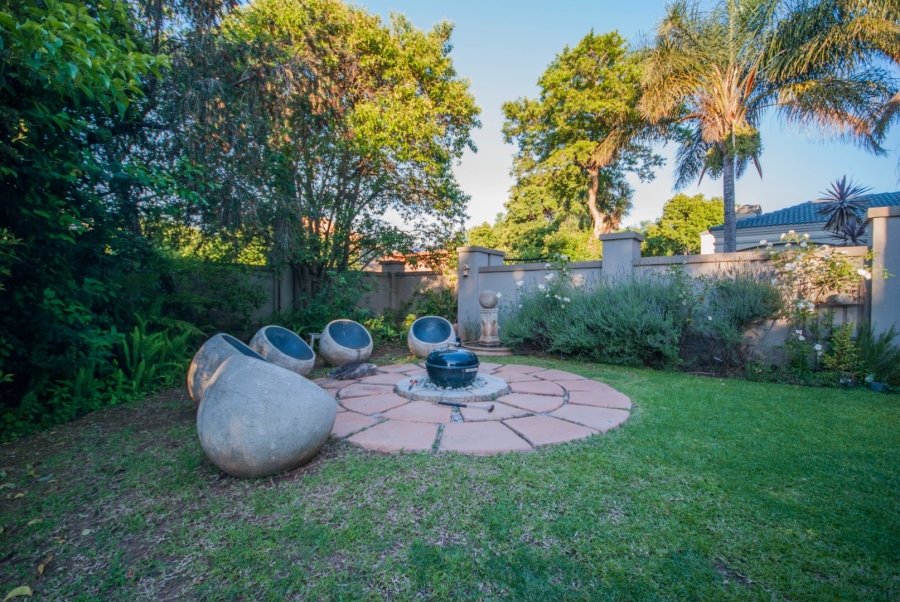 5 Bedroom Property for Sale in Midstream Estate Gauteng