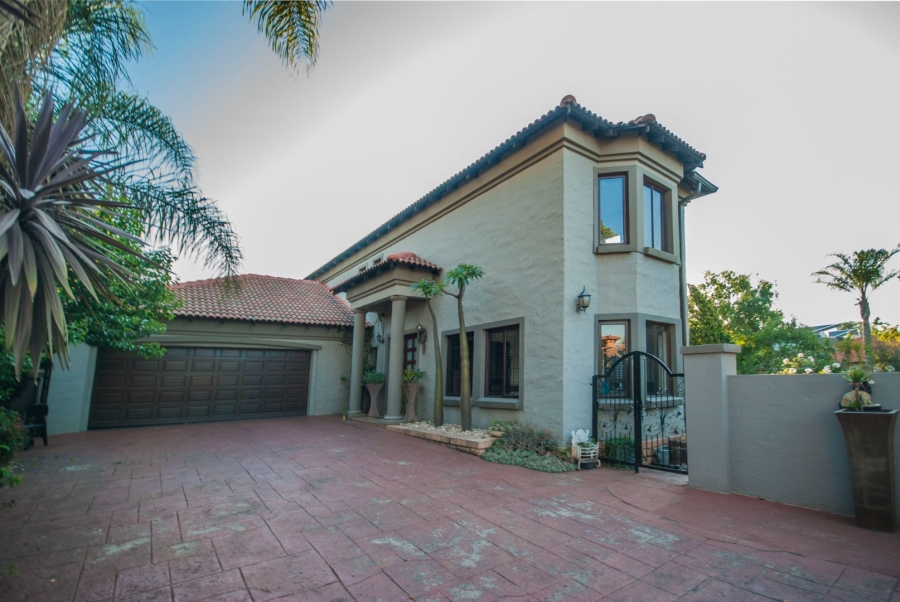 5 Bedroom Property for Sale in Midstream Estate Gauteng