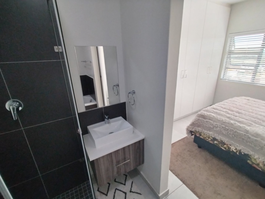 2 Bedroom Property for Sale in Kyalami Hills Gauteng