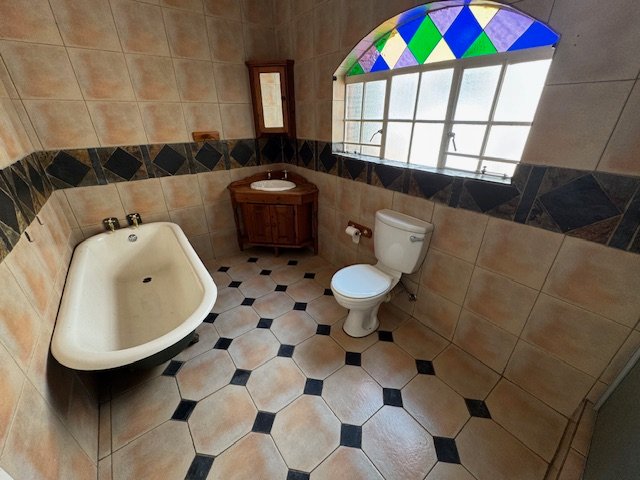 3 Bedroom Property for Sale in Glen Erasmia Gauteng