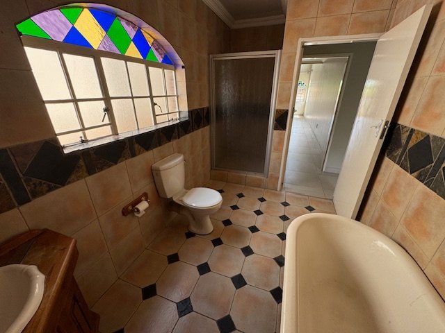 3 Bedroom Property for Sale in Glen Erasmia Gauteng