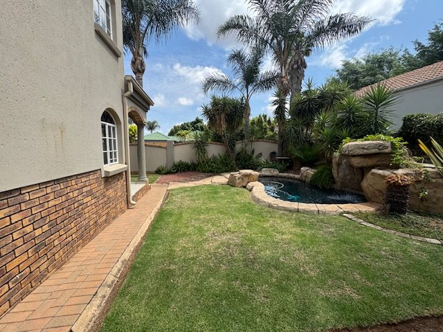 3 Bedroom Property for Sale in Glen Erasmia Gauteng