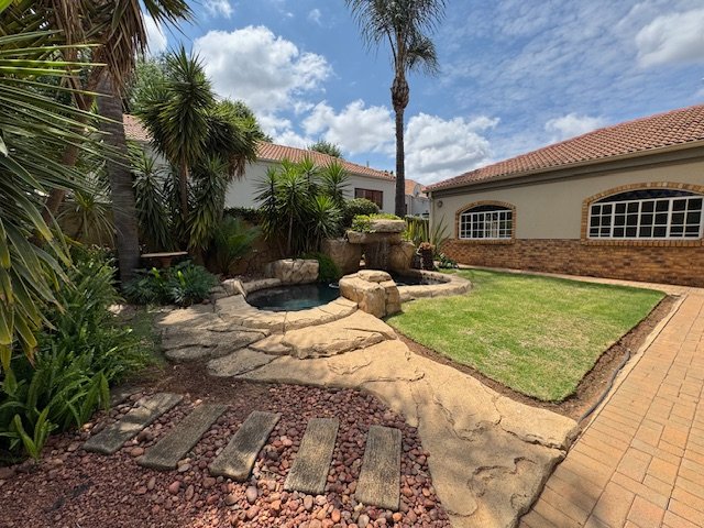 3 Bedroom Property for Sale in Glen Erasmia Gauteng