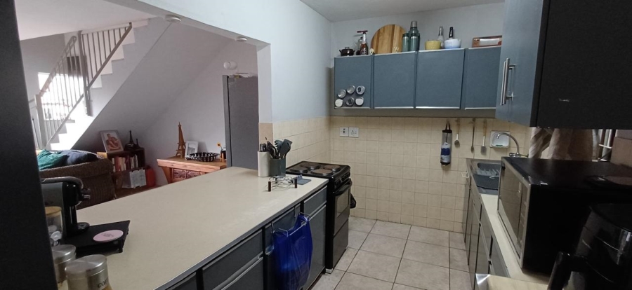 3 Bedroom Property for Sale in Dorandia Gauteng