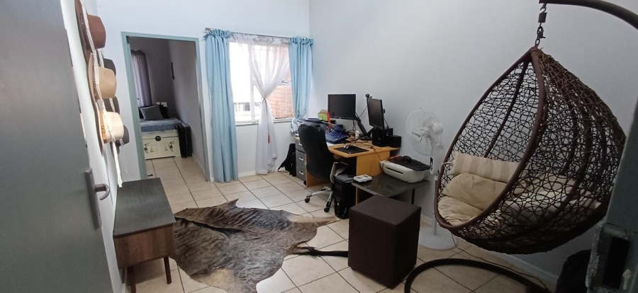 3 Bedroom Property for Sale in Dorandia Gauteng