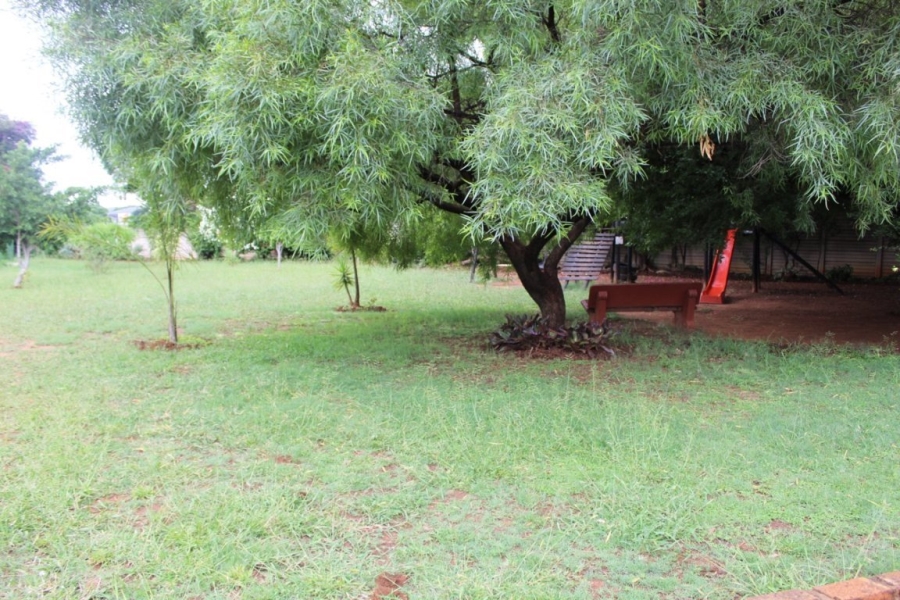 3 Bedroom Property for Sale in Dorandia Gauteng