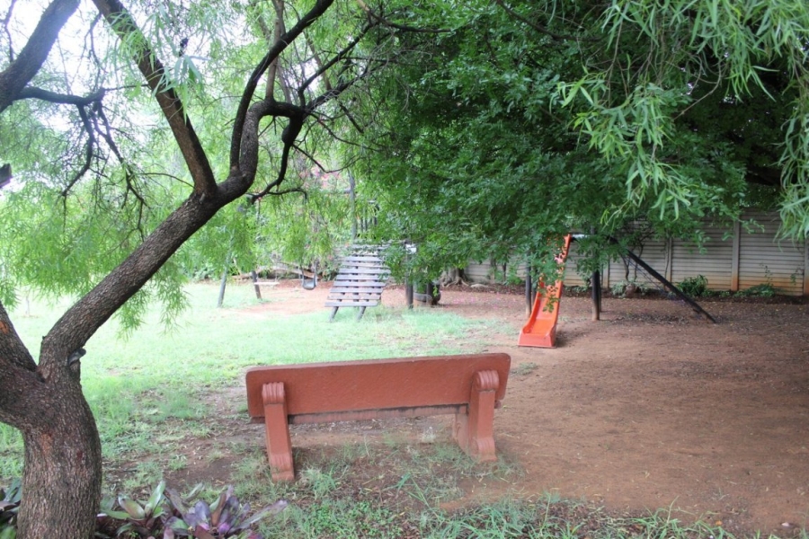 3 Bedroom Property for Sale in Dorandia Gauteng