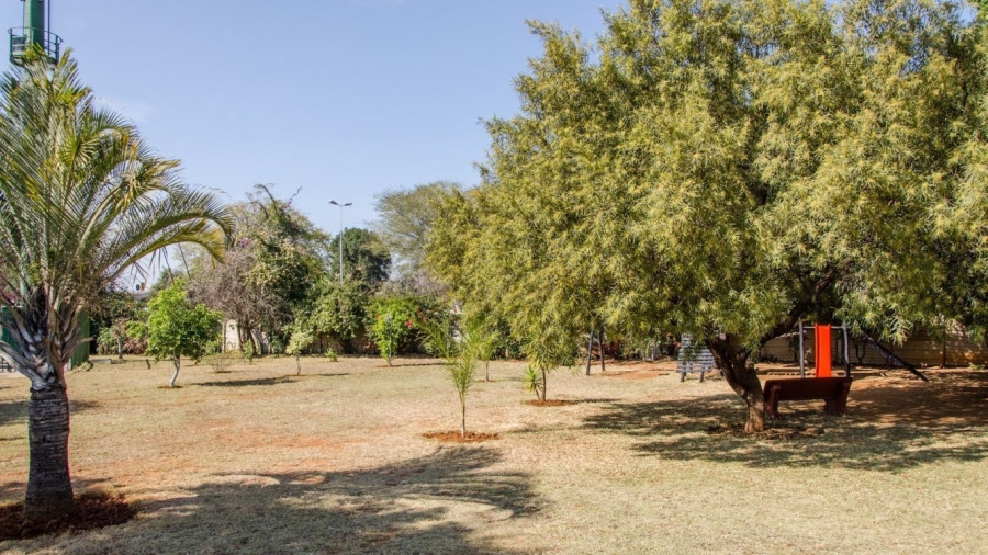 3 Bedroom Property for Sale in Dorandia Gauteng