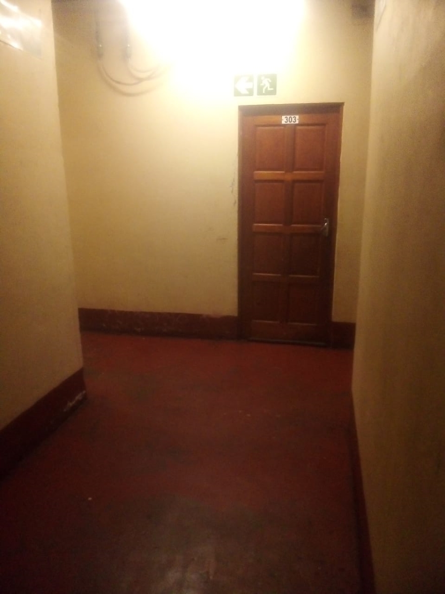 9 Bedroom Property for Sale in Doornfontein Gauteng