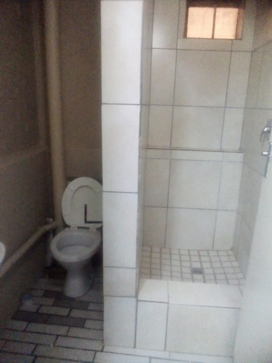 9 Bedroom Property for Sale in Doornfontein Gauteng