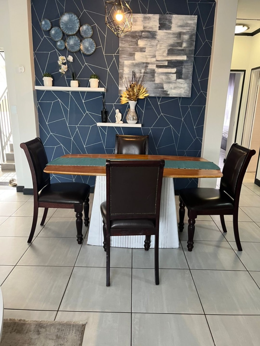 To Let 3 Bedroom Property for Rent in Waterfall Gauteng