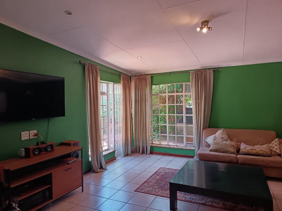 3 Bedroom Property for Sale in Greymont Gauteng