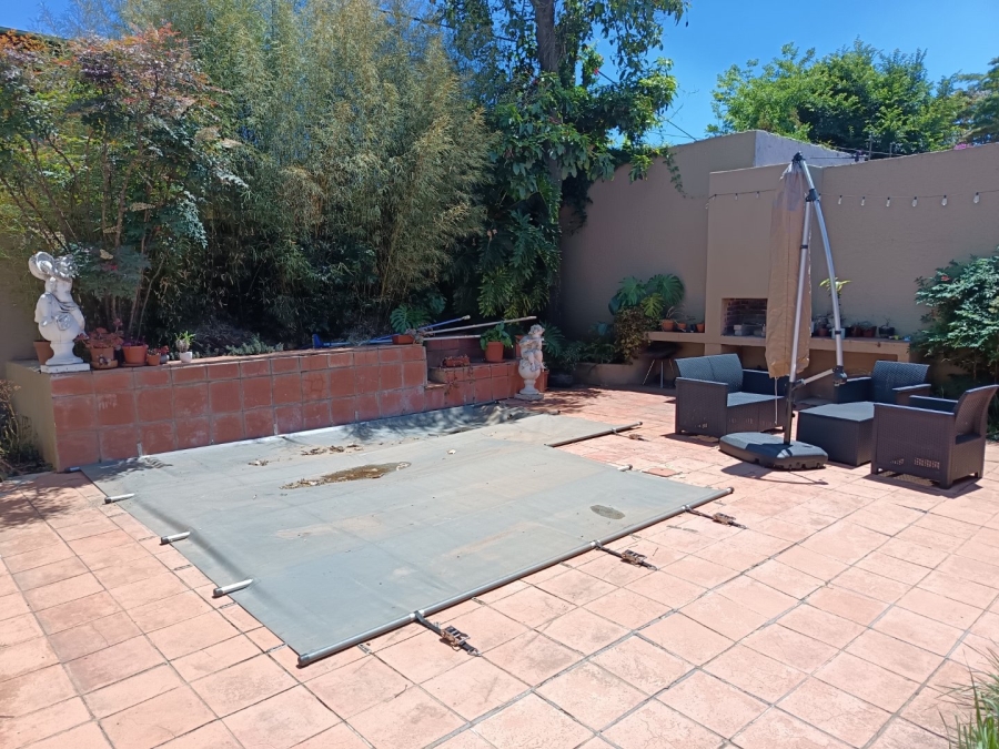 3 Bedroom Property for Sale in Greymont Gauteng