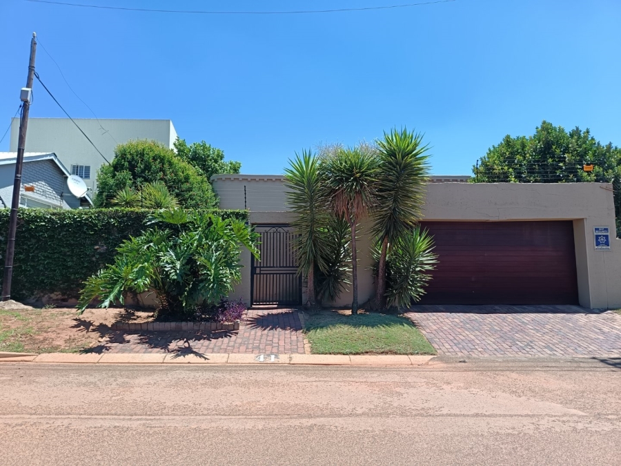 3 Bedroom Property for Sale in Greymont Gauteng