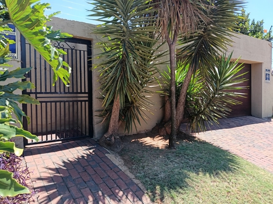 3 Bedroom Property for Sale in Greymont Gauteng