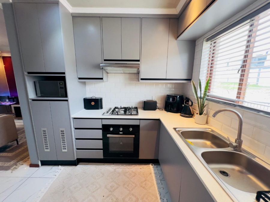 2 Bedroom Property for Sale in Winchester Hills Gauteng