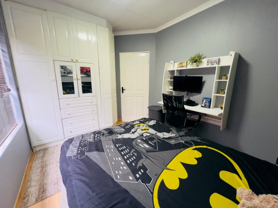 2 Bedroom Property for Sale in Winchester Hills Gauteng