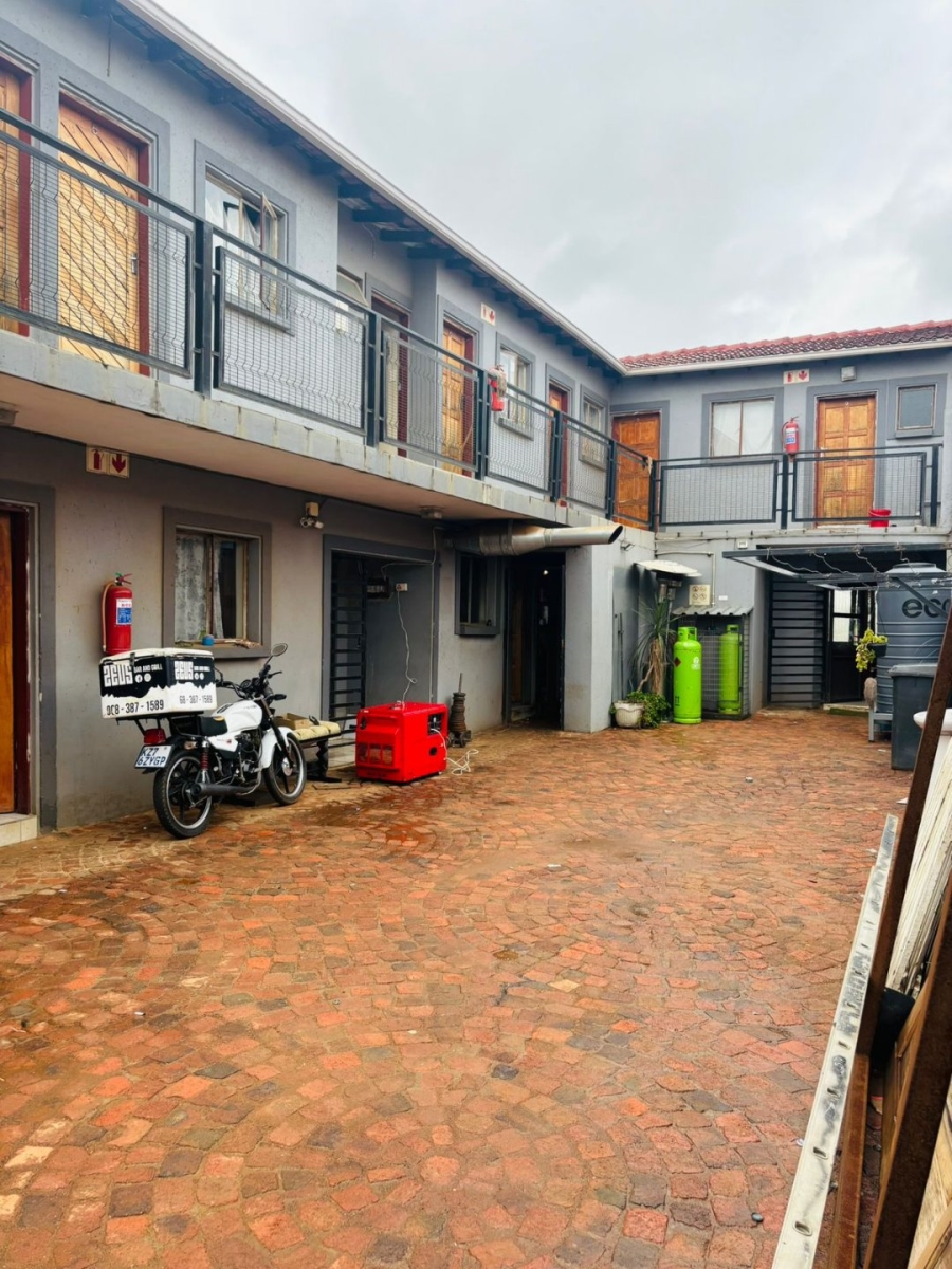 Commercial Property for Sale in Stretford Gauteng