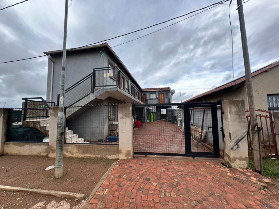 Commercial Property for Sale in Stretford Gauteng