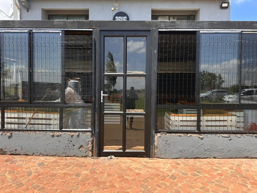 Bedroom Property for Sale in Stretford Gauteng