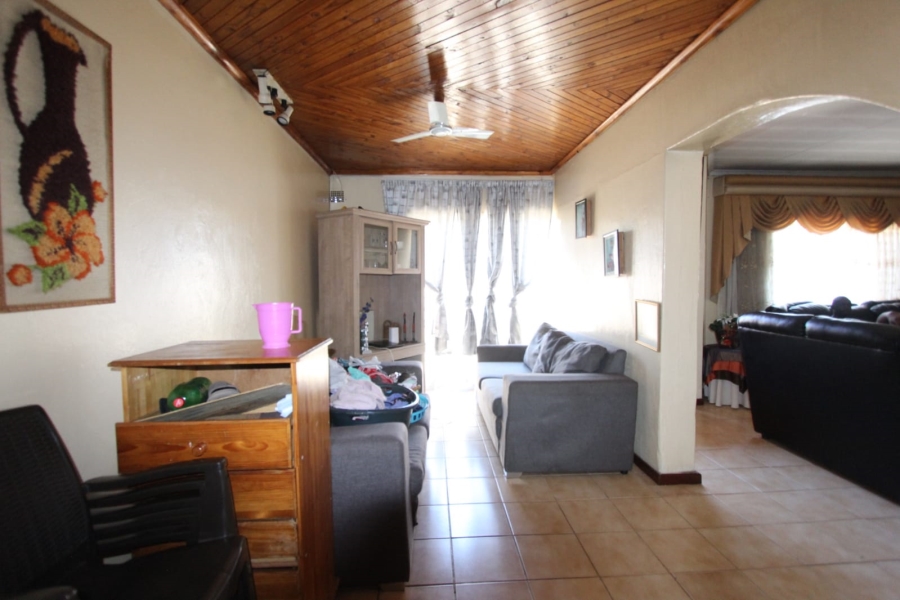 4 Bedroom Property for Sale in East Lynne Gauteng