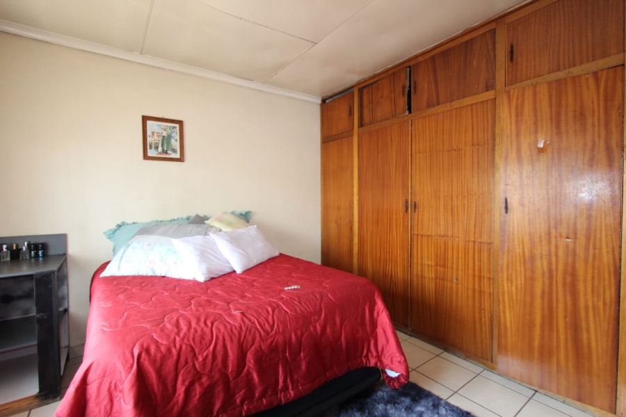 4 Bedroom Property for Sale in East Lynne Gauteng