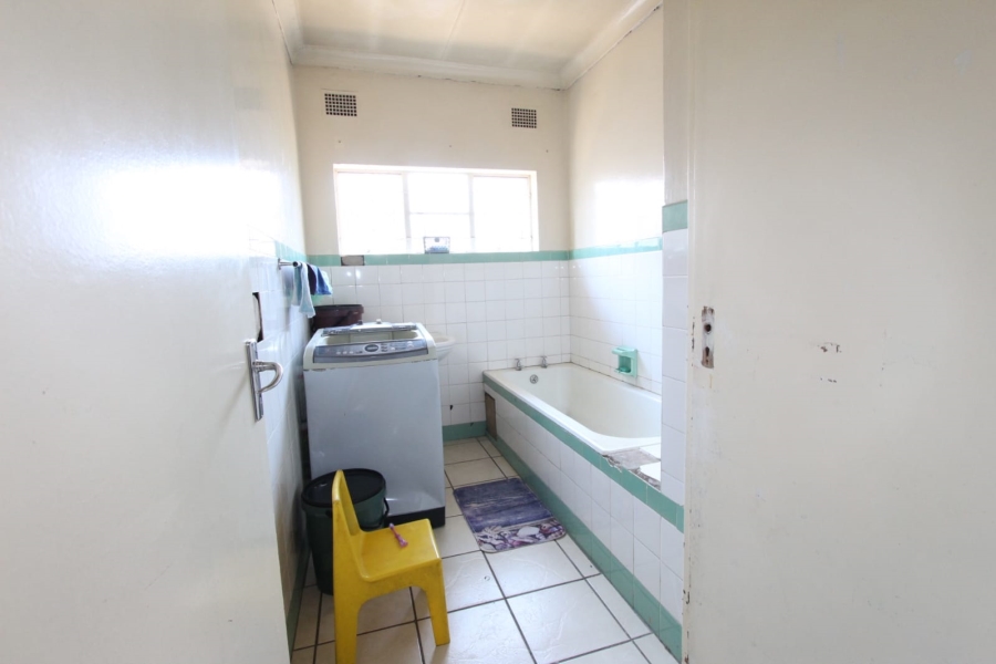 4 Bedroom Property for Sale in East Lynne Gauteng