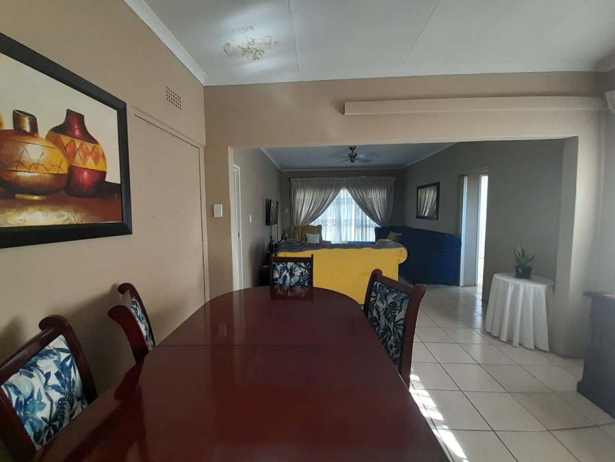4 Bedroom Property for Sale in Vanderbijlpark CW 3 Gauteng