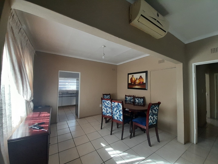 4 Bedroom Property for Sale in Vanderbijlpark CW 3 Gauteng