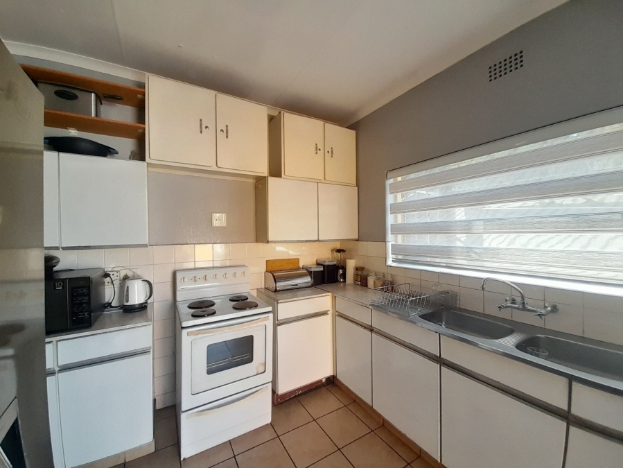 4 Bedroom Property for Sale in Vanderbijlpark CW 3 Gauteng