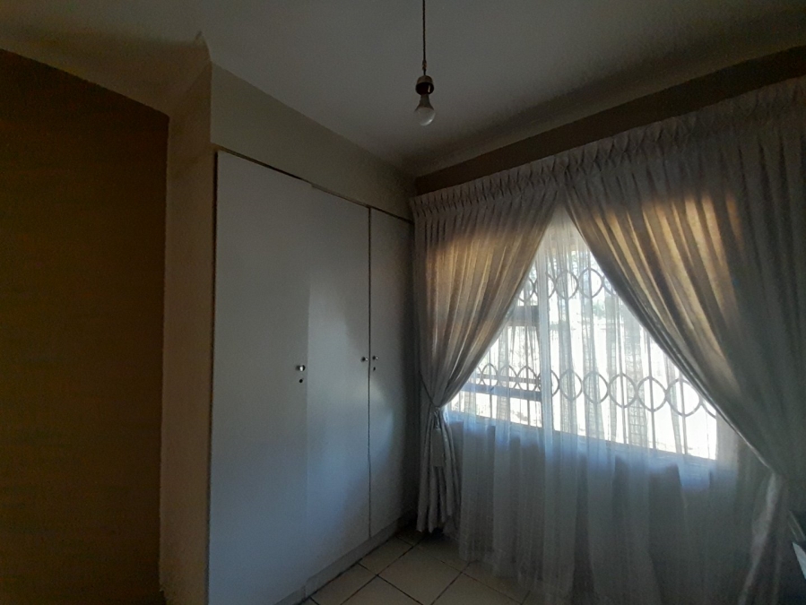 4 Bedroom Property for Sale in Vanderbijlpark CW 3 Gauteng