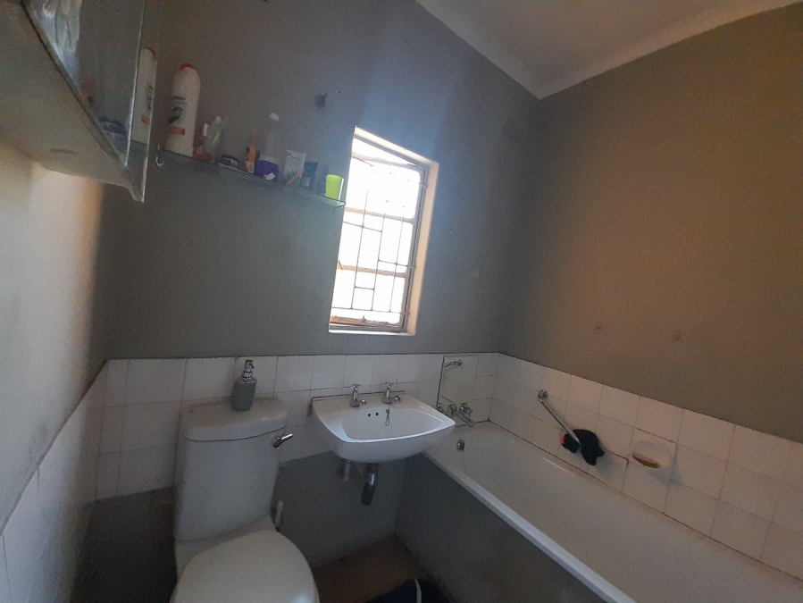4 Bedroom Property for Sale in Vanderbijlpark CW 3 Gauteng