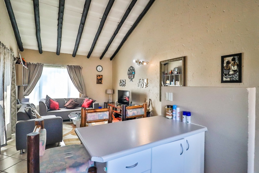 2 Bedroom Property for Sale in North Riding AH Gauteng