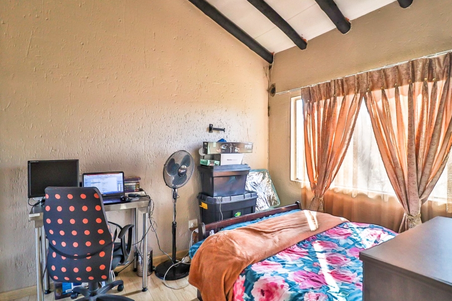 2 Bedroom Property for Sale in North Riding AH Gauteng
