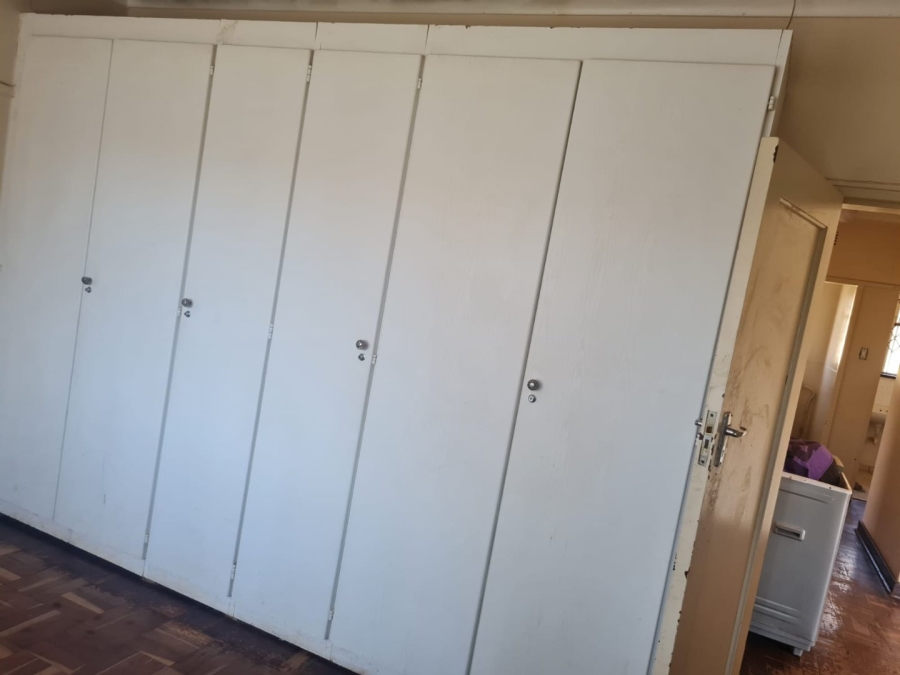 7 Bedroom Property for Sale in Westonaria Gauteng