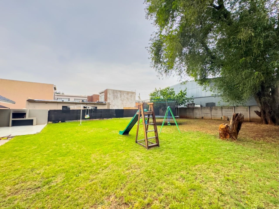 3 Bedroom Property for Sale in Jansenpark Gauteng