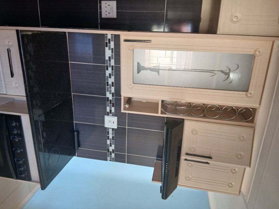 3 Bedroom Property for Sale in Soshanguve VV Gauteng