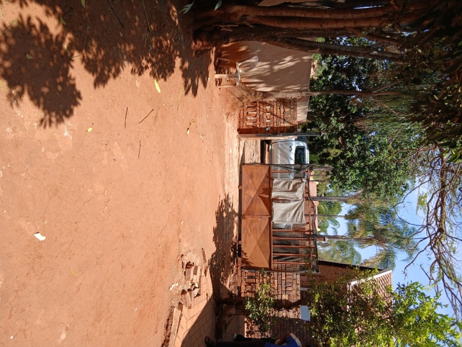 5 Bedroom Property for Sale in The Orchards Gauteng