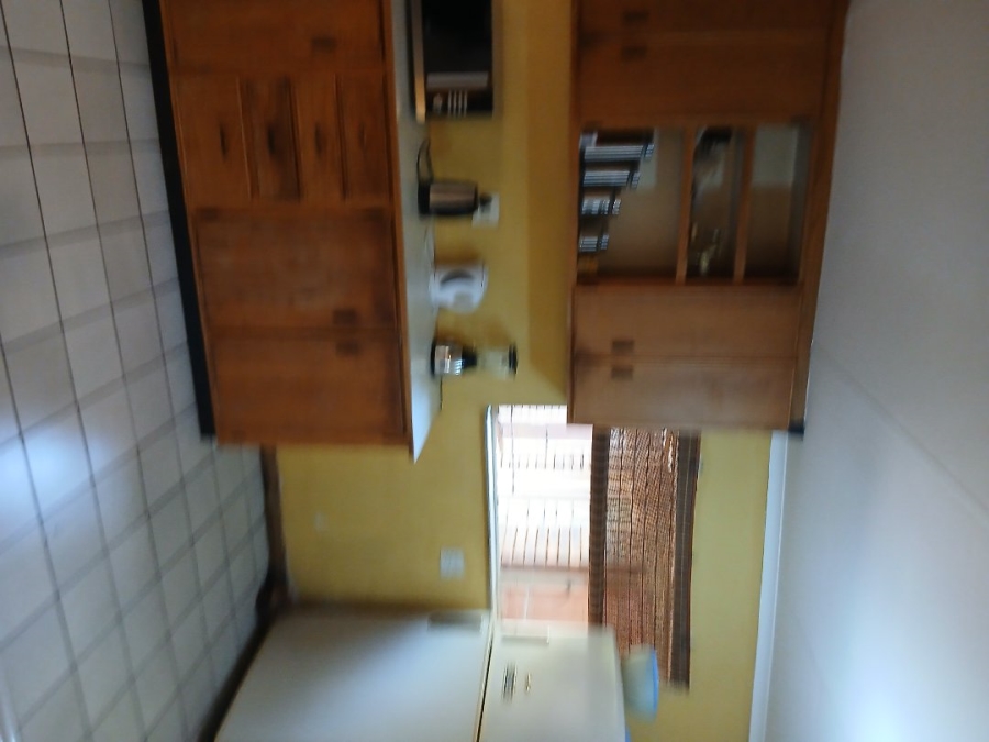 5 Bedroom Property for Sale in The Orchards Gauteng