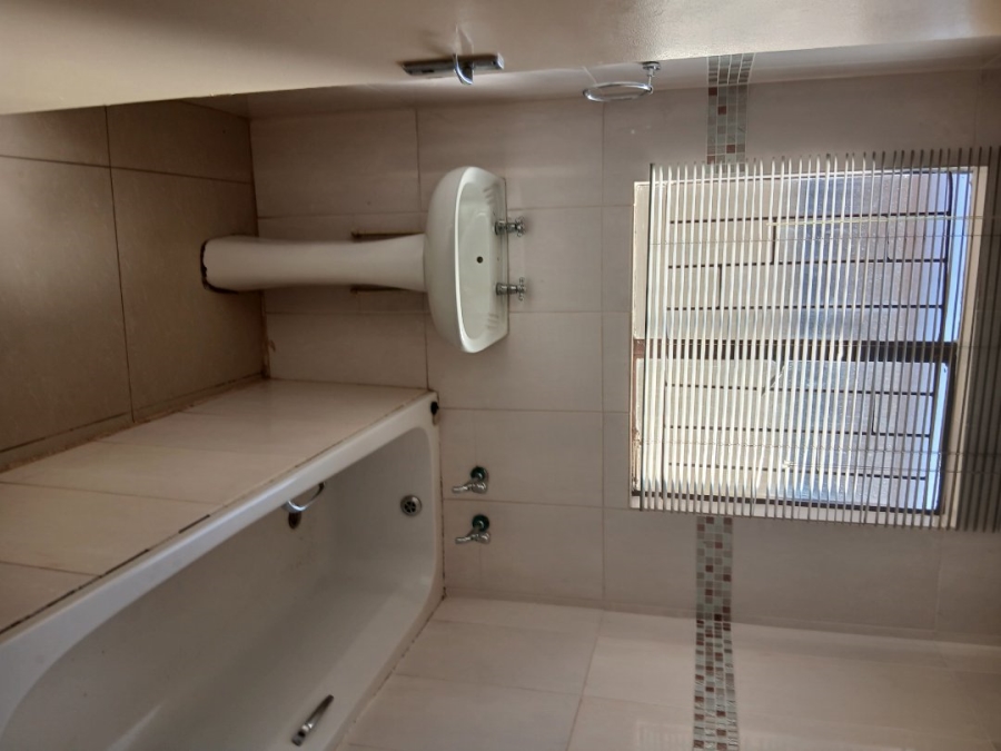 To Let 3 Bedroom Property for Rent in Soshanguve VV Gauteng