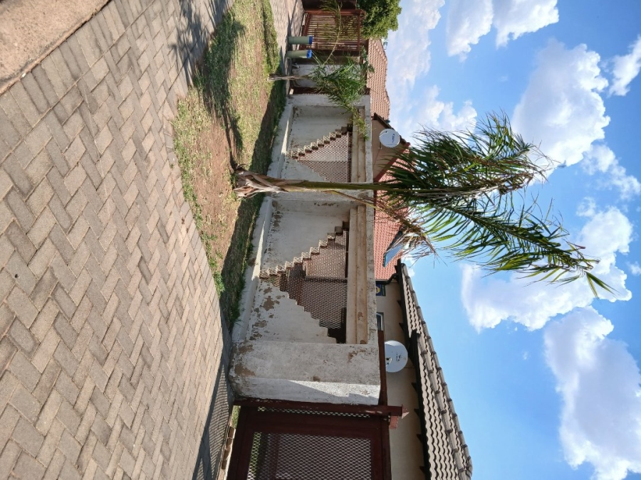 3 Bedroom Property for Sale in Soshanguve VV Gauteng