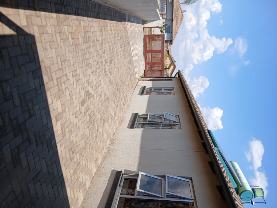 3 Bedroom Property for Sale in Soshanguve VV Gauteng